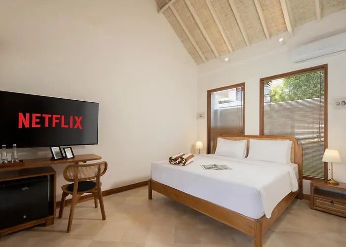 New! 8 Bedr, 10 Bathr On Location Villa Seminyak (Bali)