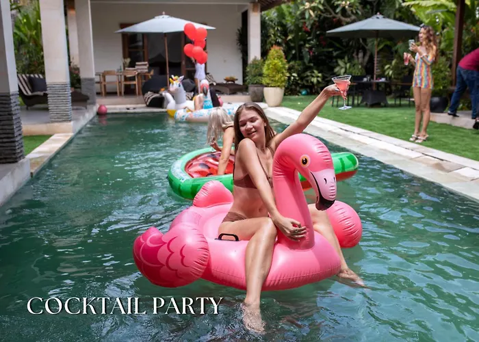 New! 8 Bedr, 10 Bathr On Location Villa Seminyak (Bali)