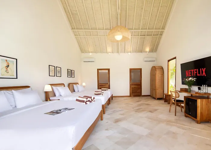 New! 8 Bedr, 10 Bathr On Location Villa Seminyak (Bali)