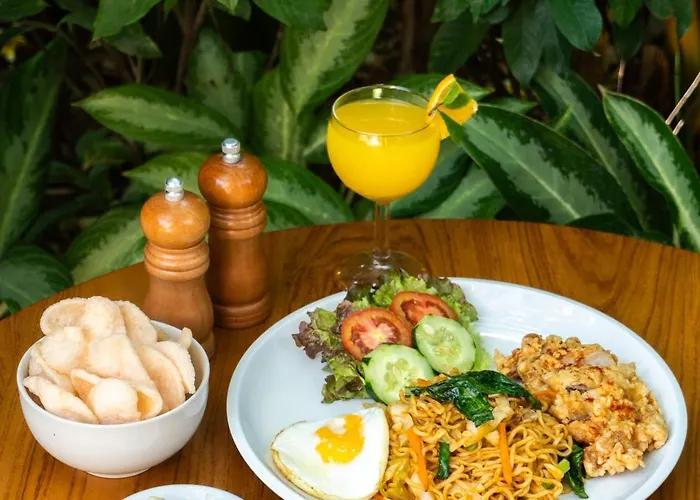 New! 8 Bedr, 10 Bathr On Location * Seminyak